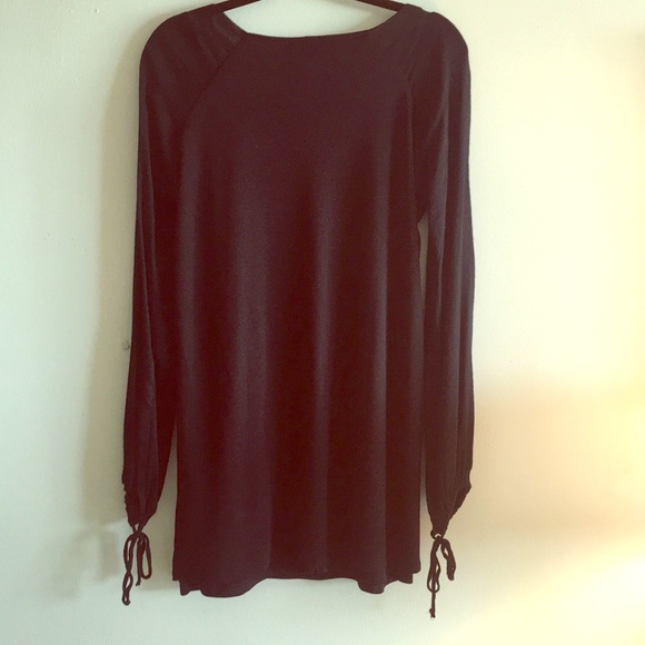 Dress. Short. - Picture 2 of 5